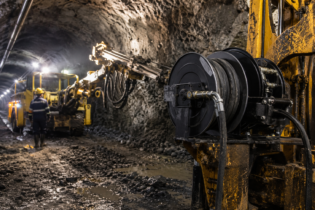 Hydraulic Hose Reels in Mining Industry